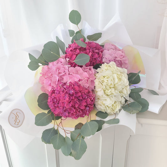 HYDRANGEA BOUQUET