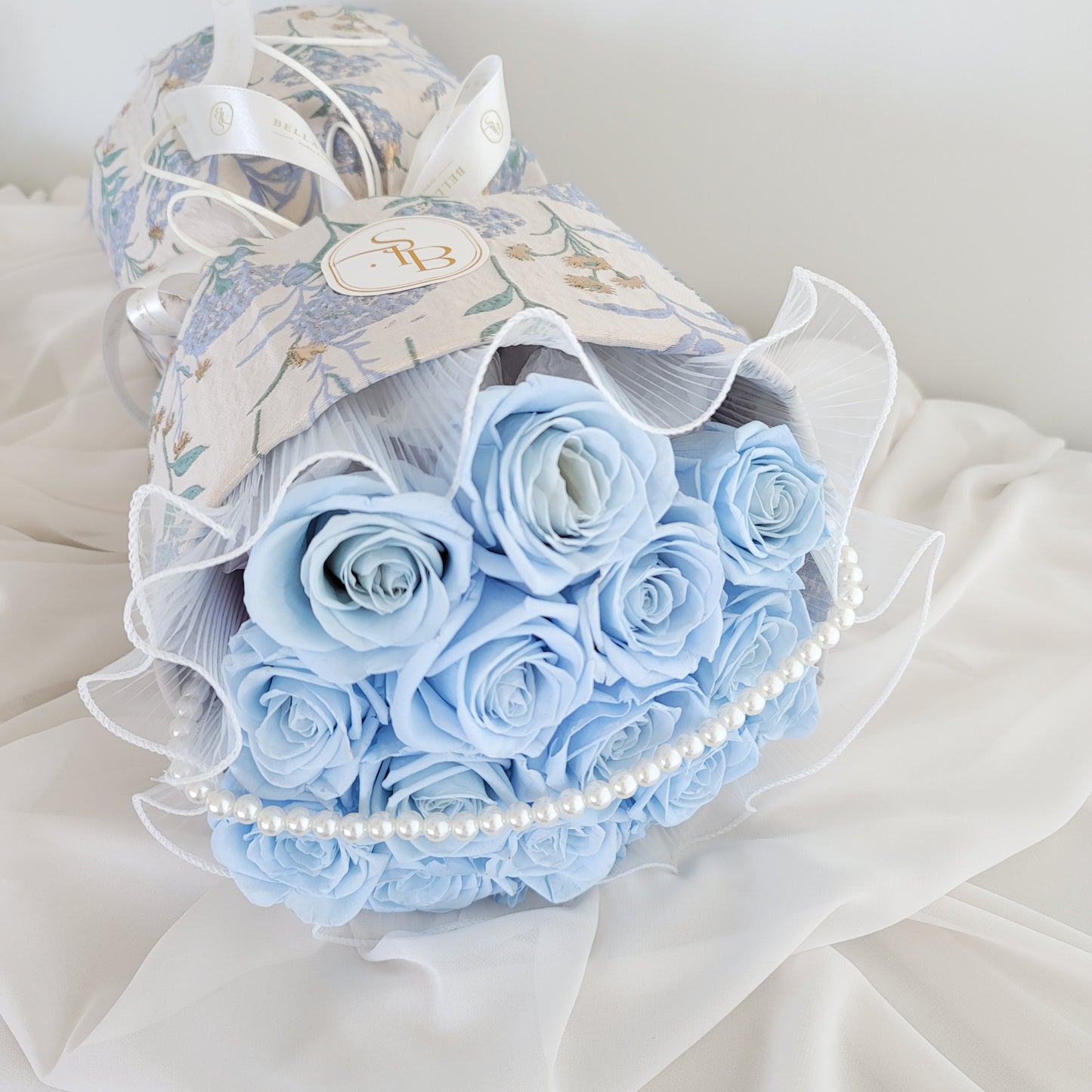 BABY BLUE ROSE BOUQUET