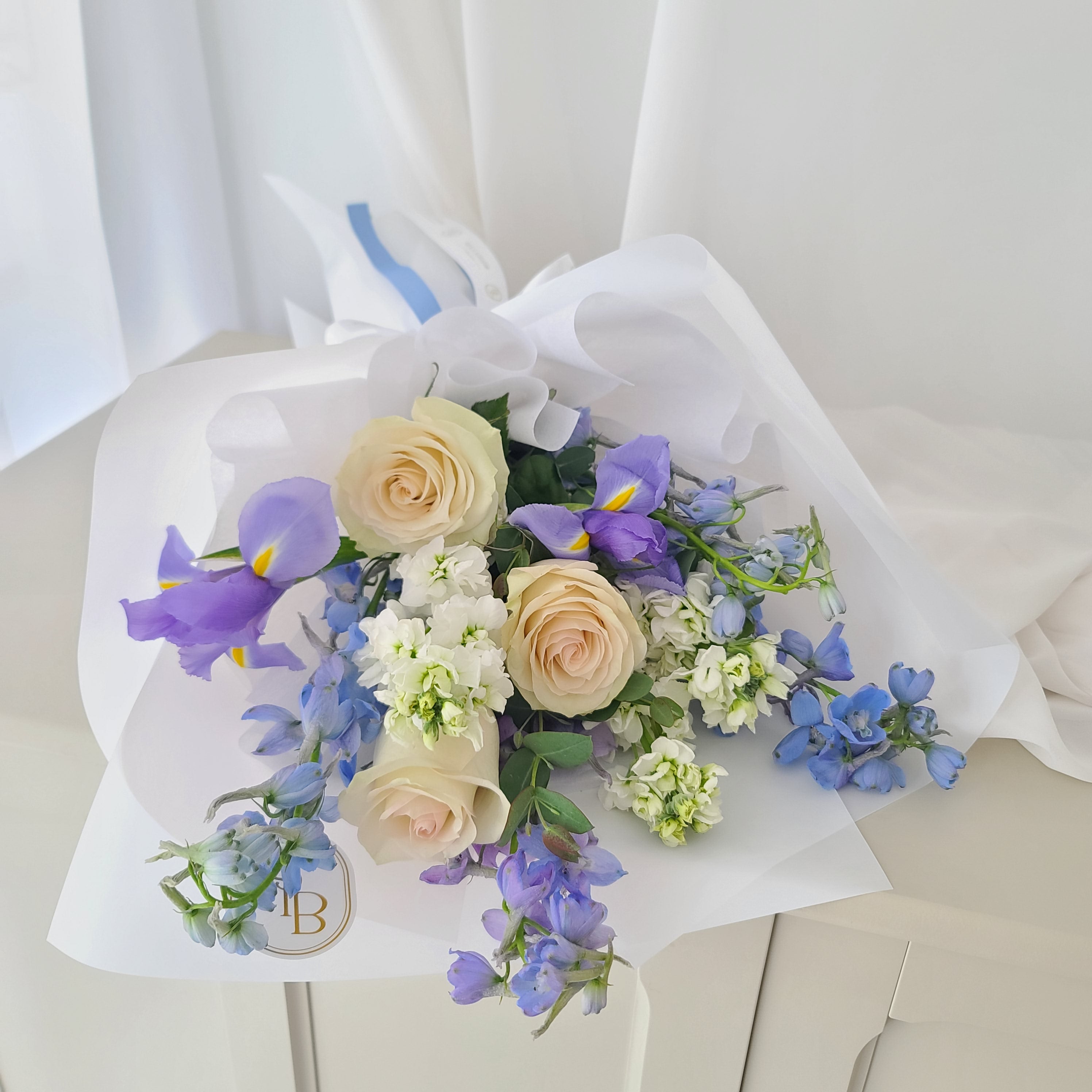 BLUE LOVER – BELLASSOM FLORAL STUDIO